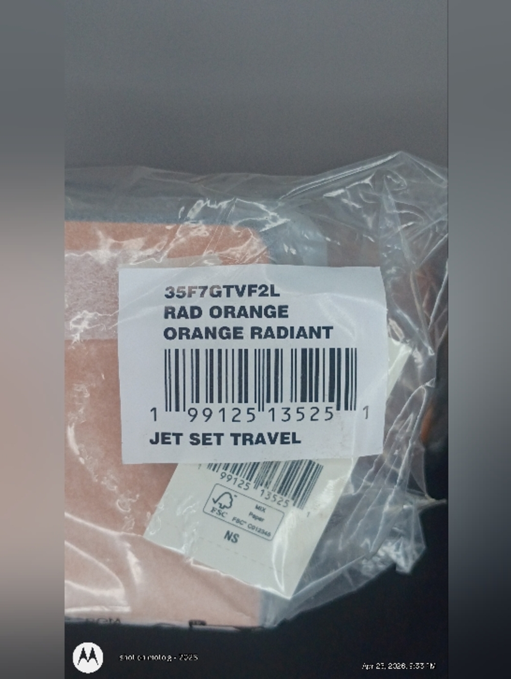 *NWT*~ Michael Kors Jet Set -L Pebble Leather - Convertible Crossbody & Wallet - Picture 14 of 15